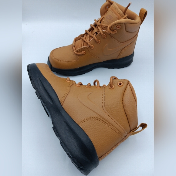 Nike Monoa LTR (PS) Boys Boots Shoes Size 4.5Y Wheat/ Black New With Box - Picture 9 of 11